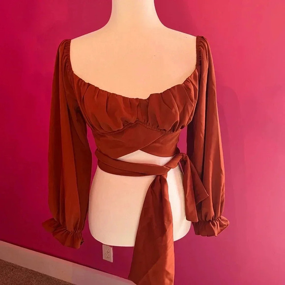Fancy crop top,FINAL PRICE. NO OFFERS Considered. - Picture 1 of 2